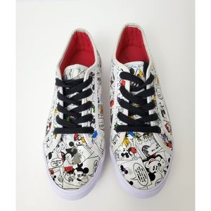 Disney Cartoon White Canvas Lace Up Sneakers 9